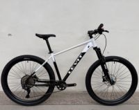 Levit Notos LE 27,5" white black pearl