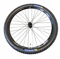 Výplet 584/27,5" zadní, ráfek Rodi Tryp30, náboj Shimano MT400 32, obutý 